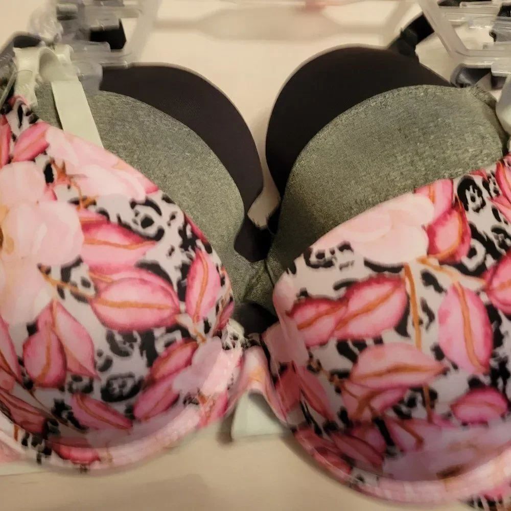 BRANDNEW YMI Women's Print and Solid Push-Up Bra Set, 3-Pac - Picture 10 of 16